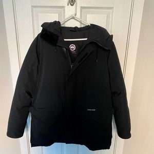 Brand new Canada Goose expedition parka